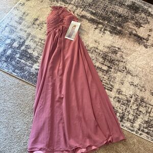 Women’s bridesmaid dress,size 8, rosewood color,never worn.